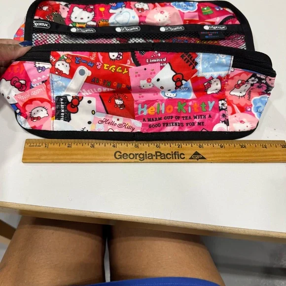 LeSportsac Red and Pink Hello Kitty Packing Cube Mesh Pocket Travel Organizer - Picture 8 of 11